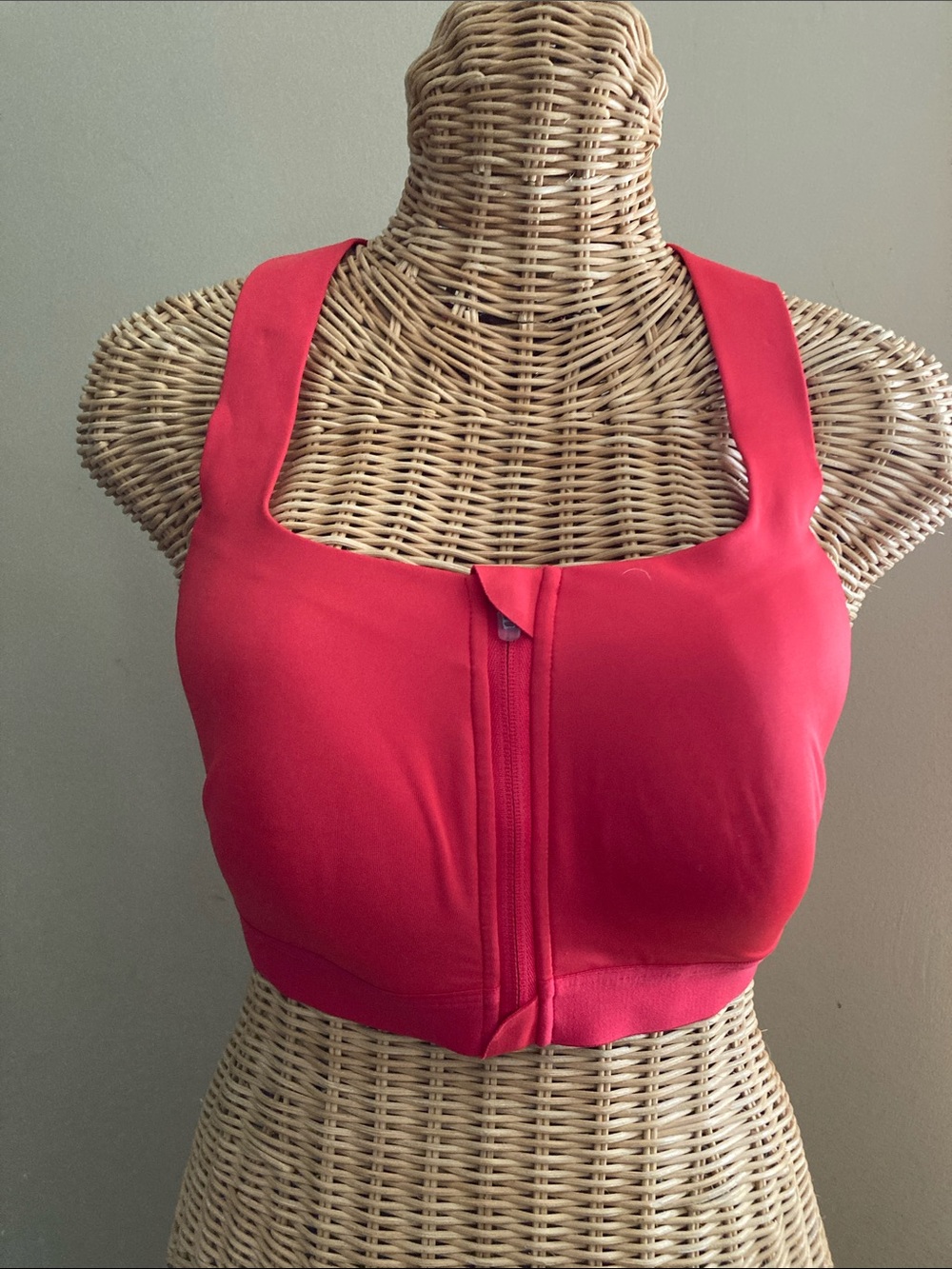 Red Front-Zip Sports Bra 36C